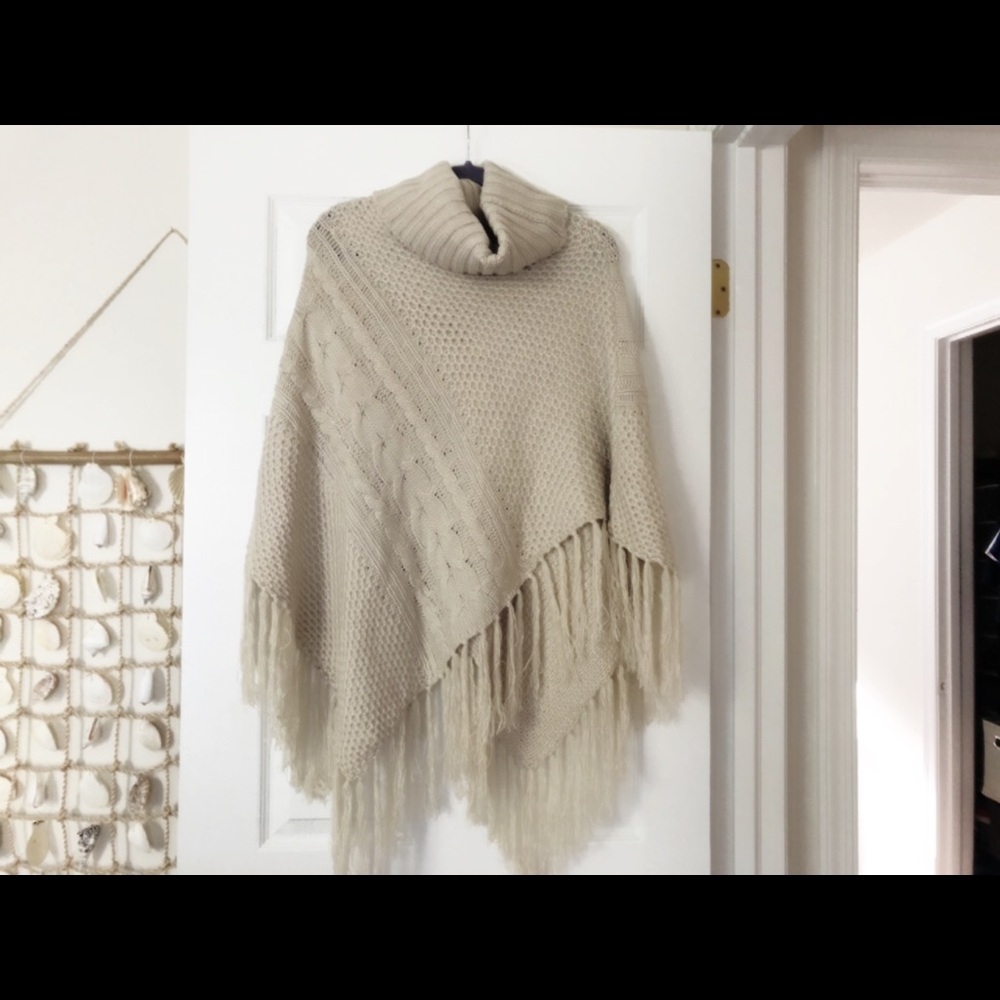 Knit Poncho White Beige Turtle Neck